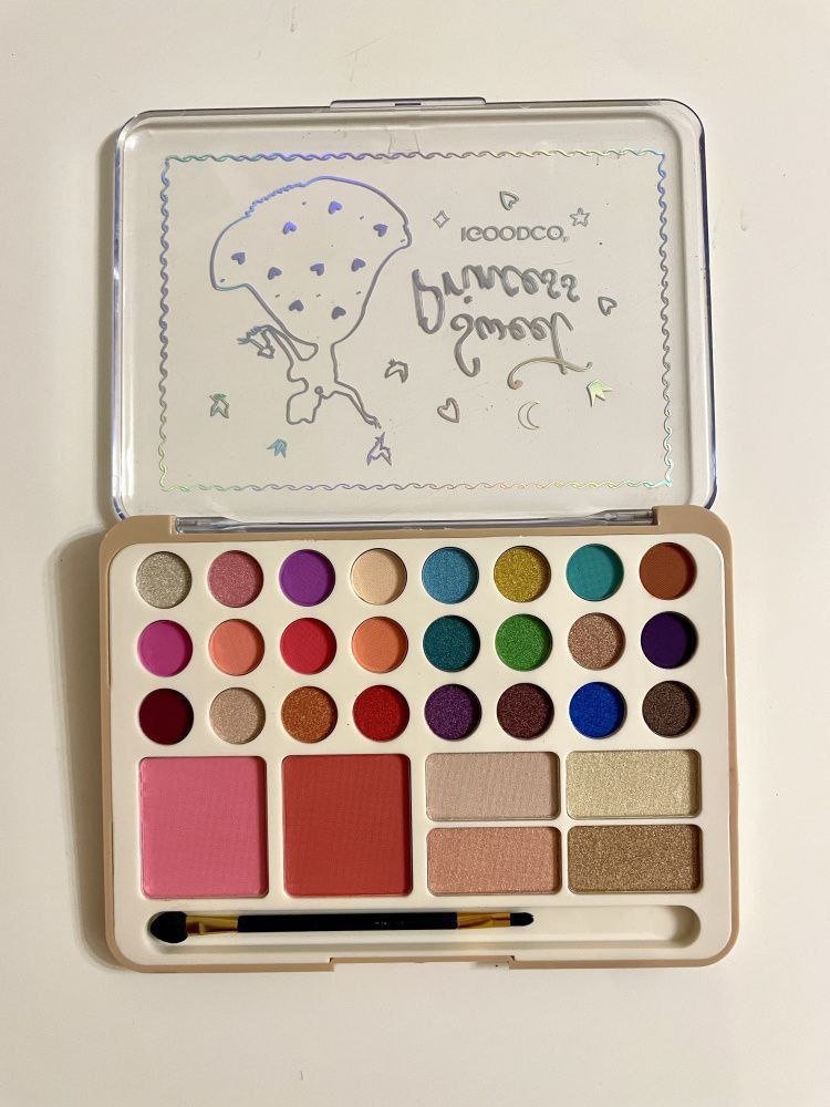 ‎باليت ميكب أطفال طبي ❤️💄✨